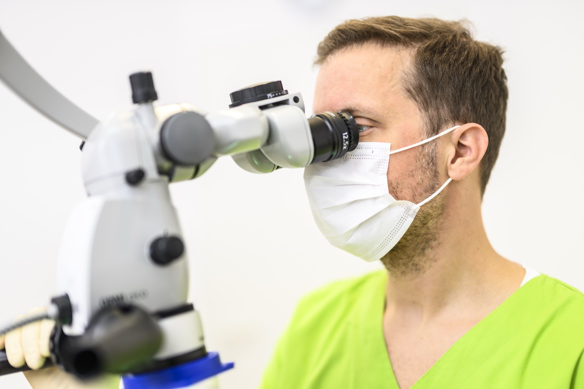 Beratungs­situation Praxis Oralchirurgie Templin